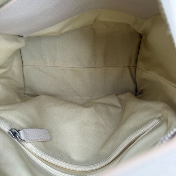 The Horse Daisy Pebble Leather Shoulder Bag Oat - Picture 12 of 12